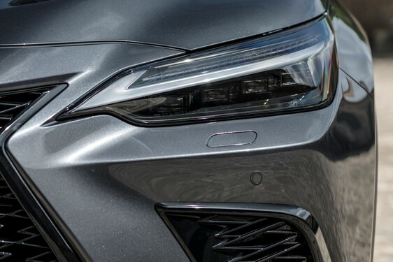 Lexus NX 2022