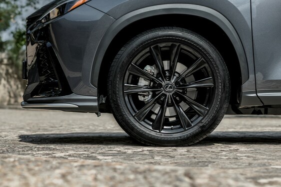 Lexus NX 2022