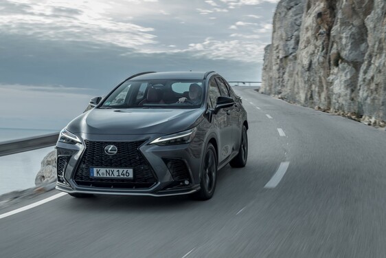 Lexus NX 2022