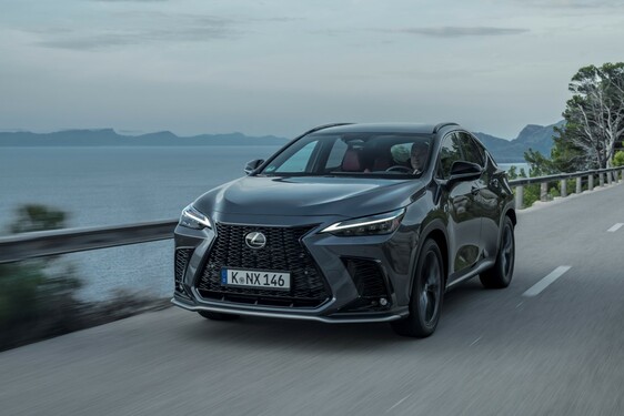 Lexus NX 2022