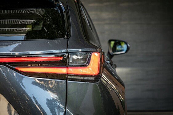 Lexus NX 2022