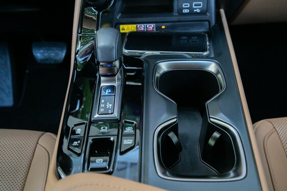 Lexus NX 2022