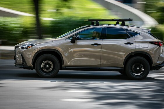 Lexus NX 2022