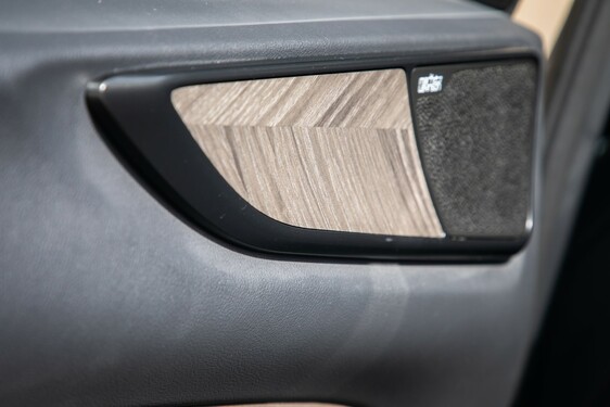 Lexus NX 2022