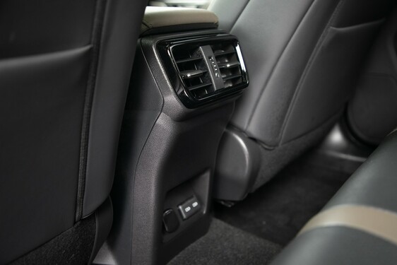 Lexus NX 2022