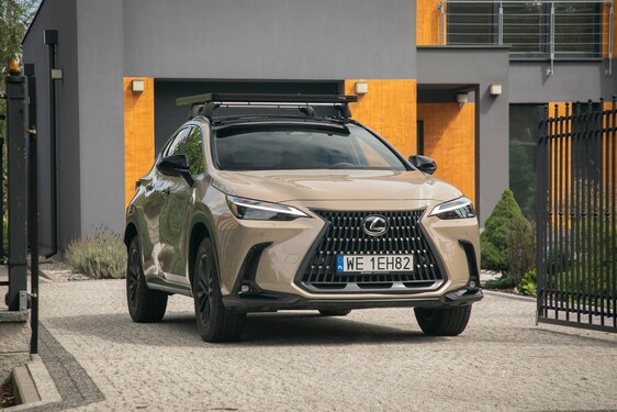 Lexus NX 2022