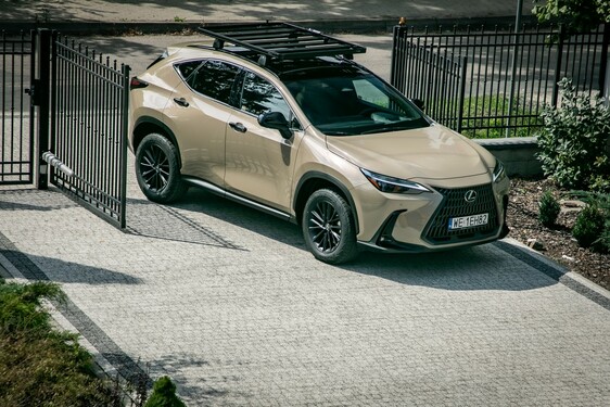 Lexus NX 2022