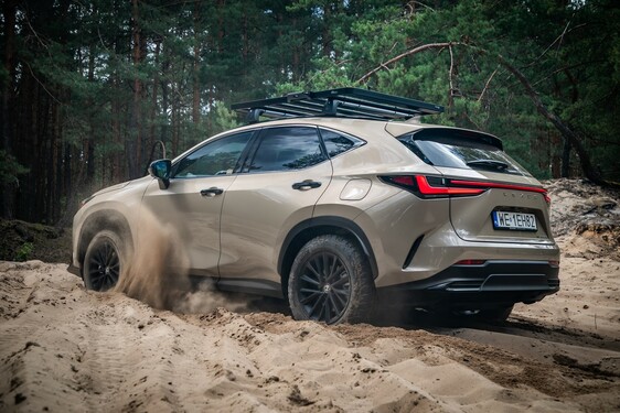 Lexus NX 2022
