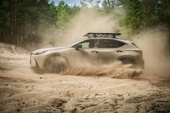 Lexus NX 2022