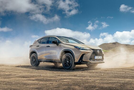 Lexus NX 2022