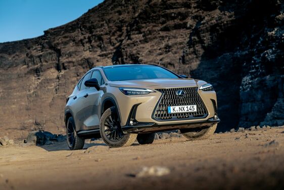 Lexus NX 2022