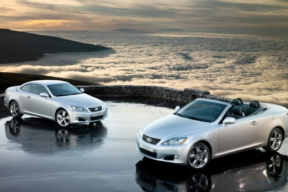 Lexus IS 25 lat