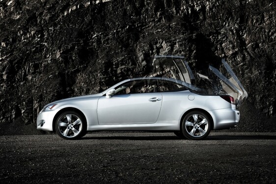 Lexus IS 25 lat