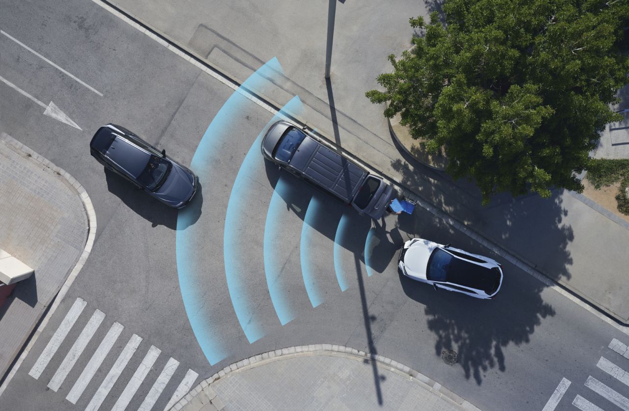 HYBRYDOWY LEXUS UX W OFERCIE SPECJALNEJ JUŻ OD 1090 ZŁ NETTO 