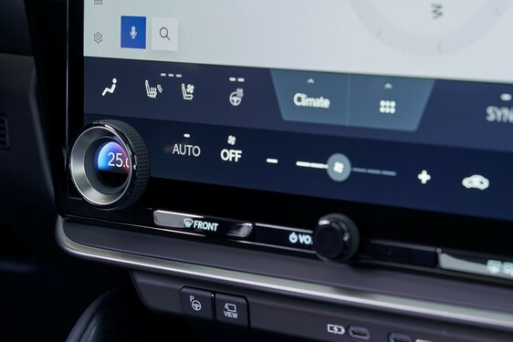 Lexus RZ 2023