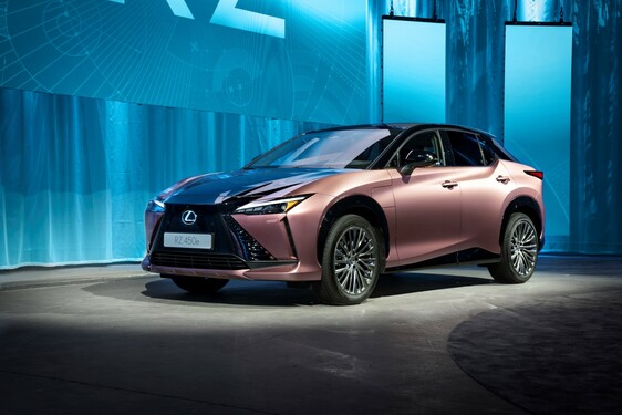 Lexus RZ 2023
