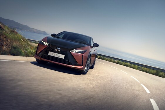 Lexus RZ 2023