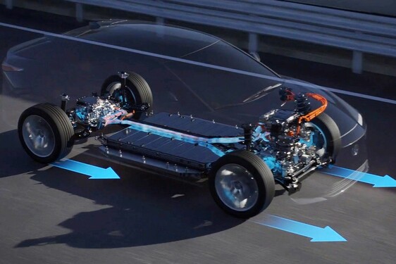 Lexus RZ 2023