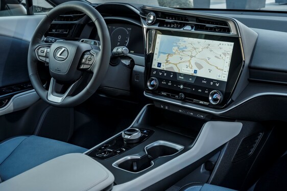 Lexus RZ 2023