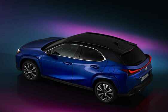 Lexus UX 2024