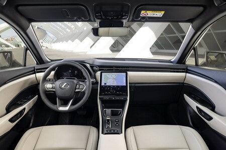 LEXUS LBX W NAJMIE KINTO ONE OD 800 ZŁ NETTO MIESIĘCZNIE