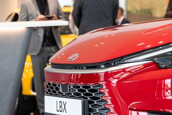 Lexus Kielce dołączył do sieci salonów Lexusa