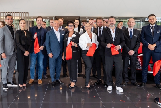 Lexus Kielce dołączył do sieci salonów Lexusa