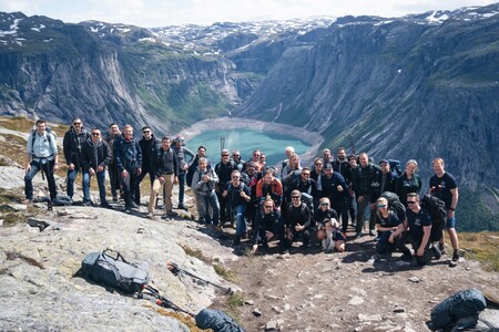 DWA POLSKIE SALONY LEXUSA Z NAGRODĄ KIWAMI DLA NAJLEPSZYCH DEALERÓW MARKI W EUROPIE