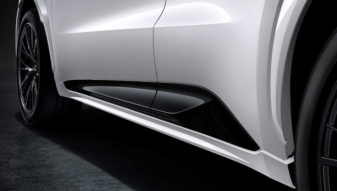 LEXUS LBX MORIZO RR DEBIUTUJE W JAPONII. 305 KM MOCY, NAPĘD 4X4 I SPORTOWE OSIĄGI