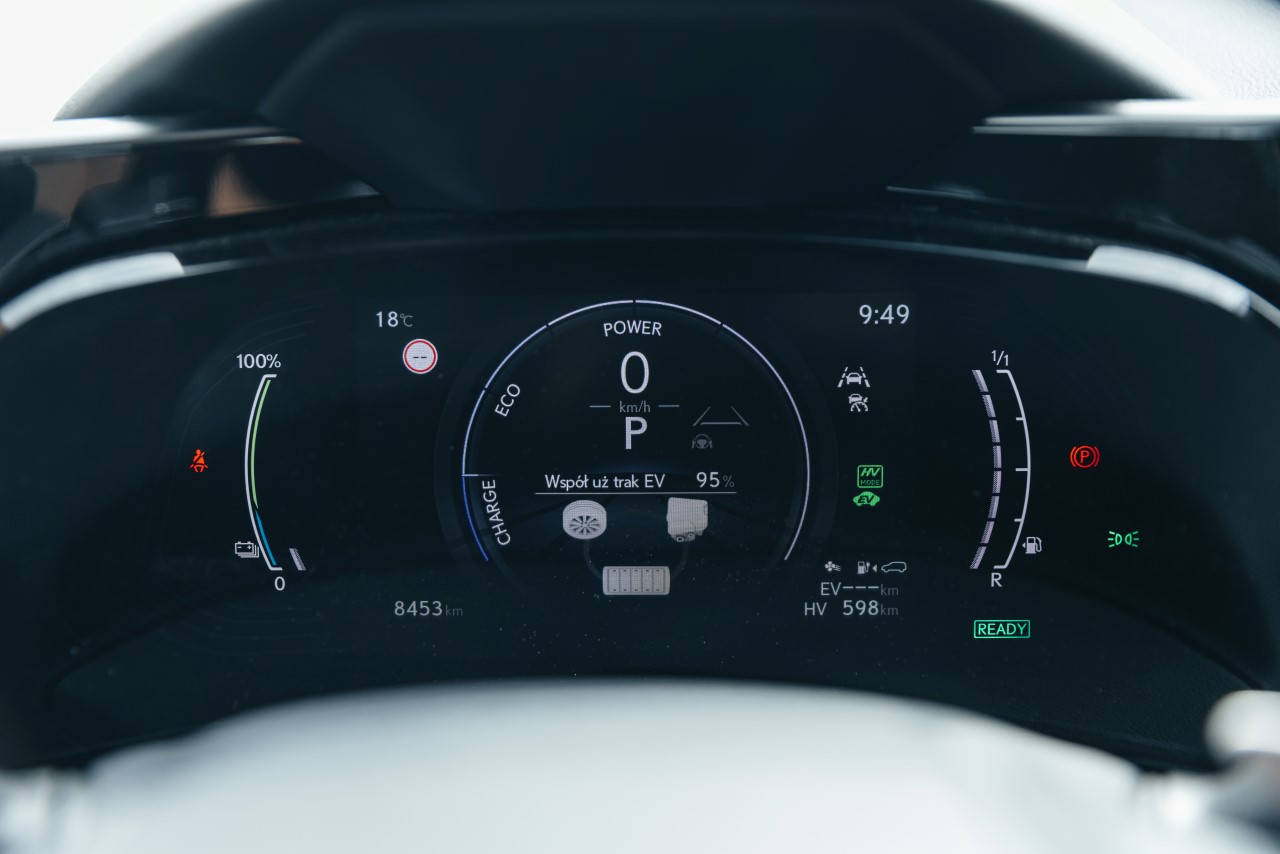 LEXUS NX PO RAZ TRZECI Z RZĘDU NAJLEPSZY W SWOIM SEGMENCIE