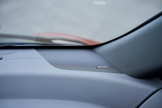 Lexus RZ 2023
