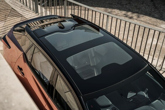 Lexus RZ 2023