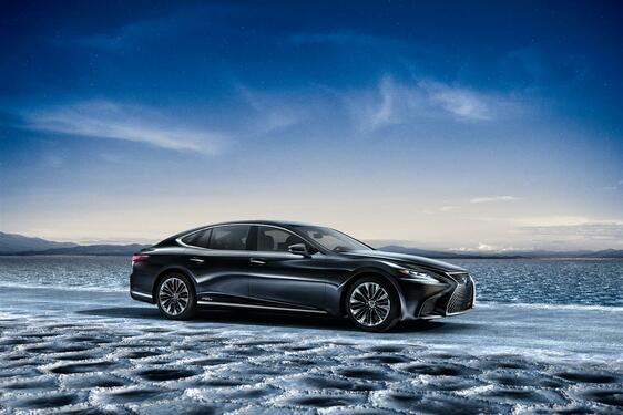 Lexus LS 500h 2018
