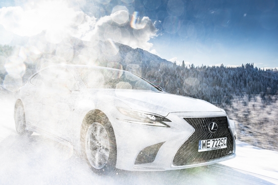 Lexus LS 500h 2018