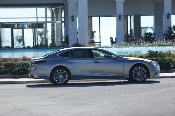Lexus LS 500h 2018