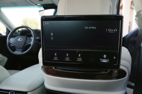 Lexus LS 500h 2018