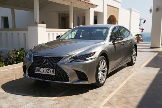 Lexus LS 500h 2018