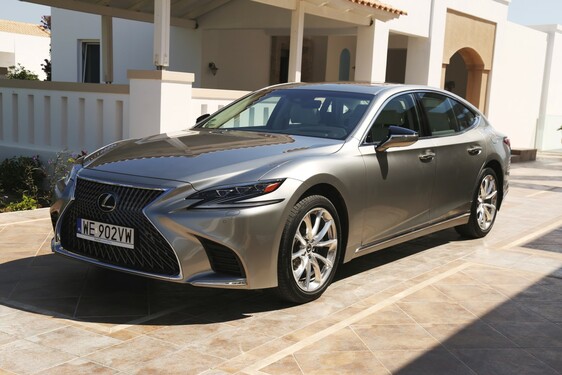 Lexus LS 500h 2018