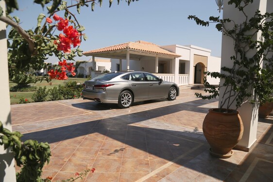 Lexus LS 500h 2018