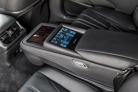 Lexus LS 500h 2018