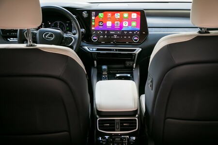 LEXUS SAMOCHODEM PREMIUM NA LATA. RENOMA POTWIERDZONA PRZEZ WŁAŚCICIELI AUT