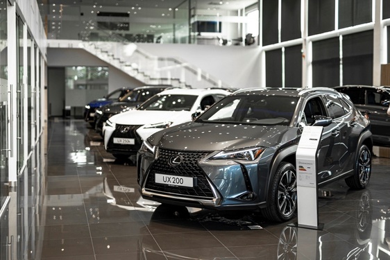 LEXUS NAJLEPIEJ OCENIANĄ MARKĄ MOTORYZACYJNĄ