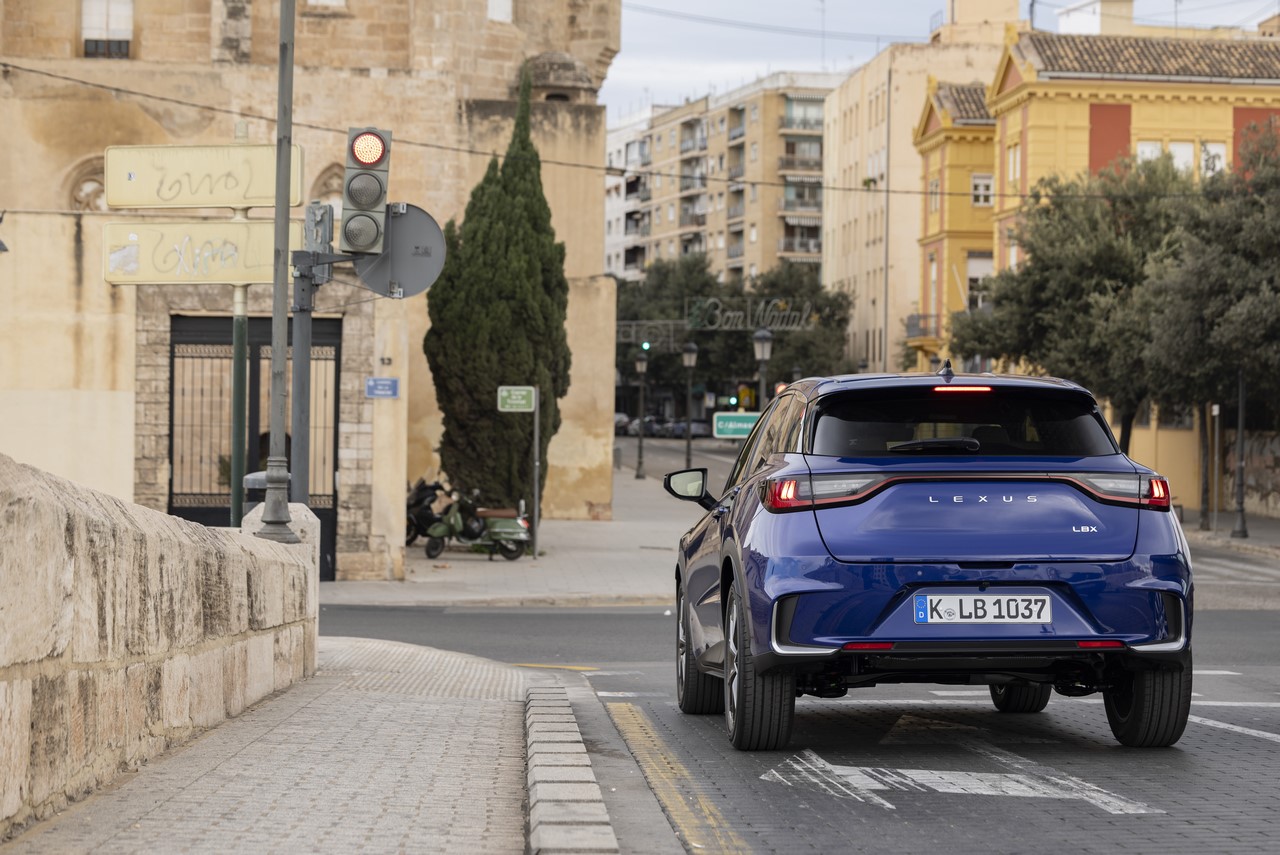 LEXUS LBX PONOWNIE WYRÓŻNIONY W PRESTIŻOWYM PLEBISCYCIE