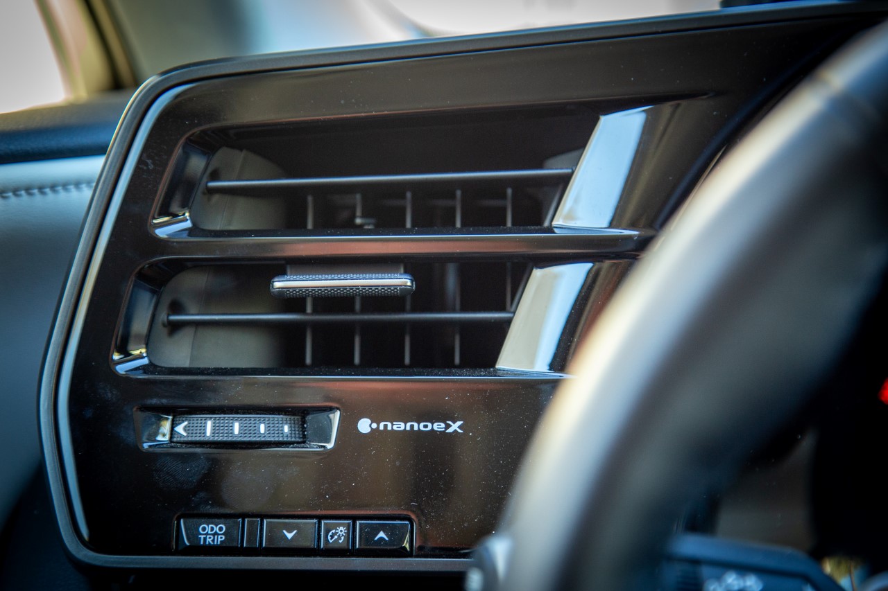 LEXUS CLIMATE CONCIERGE. INNOWACYJNY I ZAAWANSOWANY SYSTEM ZARZĄDZANIA TEMPERATURĄ W KABINIE