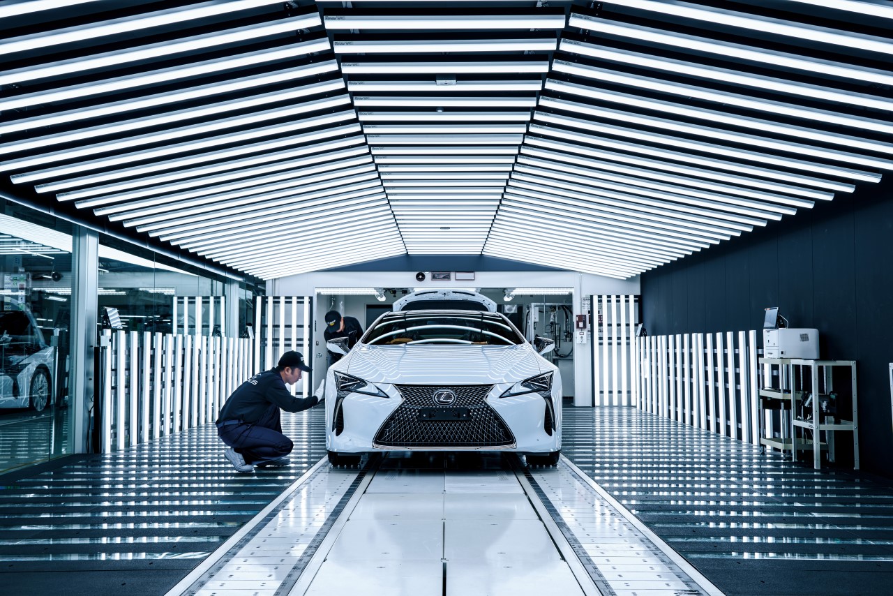 Z JAPONII DO POLSKI. W TYCH FABRYKACH PRODUKOWANE SĄ LEXUSY DLA POLSKICH KLIENTÓW