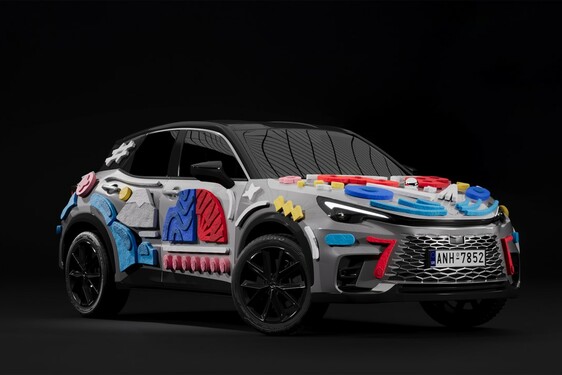 LEXUS ART CAR PO RAZ ÓSMY