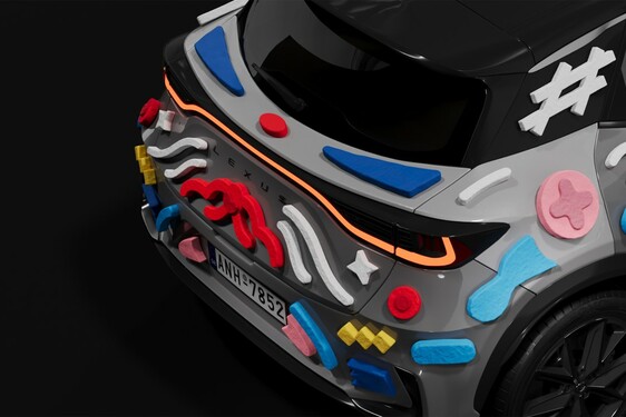 LEXUS ART CAR PO RAZ ÓSMY