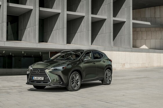 Lexus NX 2022