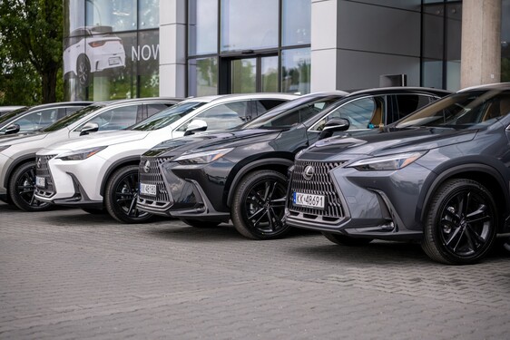 HYBRYDOWE LEXUSY NX DOŁĄCZYŁY DO FLOTY FIRMY BIELENDA