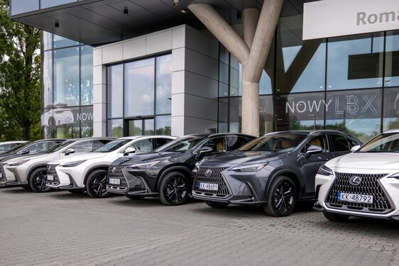 HYBRYDOWE LEXUSY NX DOŁĄCZYŁY DO FLOTY FIRMY BIELENDA